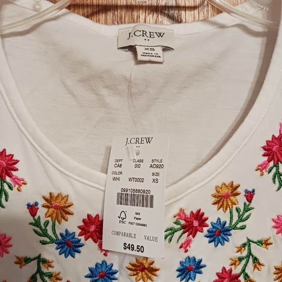 J. Crew Embroidered Floral Cotton Tee Top Ladies XS NWT White Summer BOHO - Picture 5 of 5